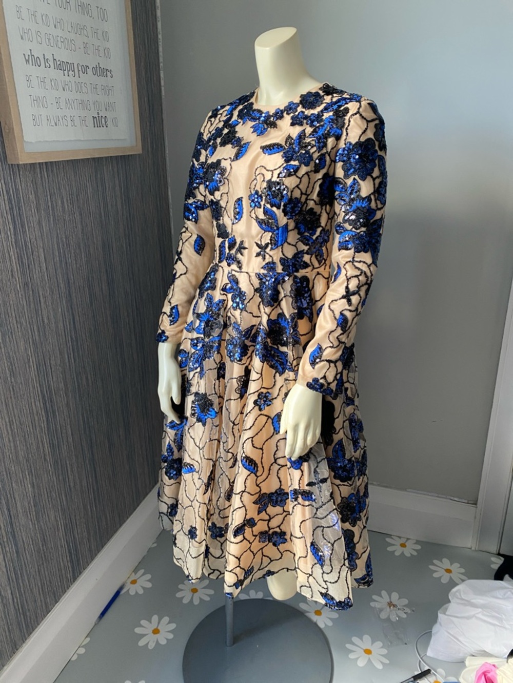 Embroidered Blue Floral Long-Sleeve Dress - Nude/Blue